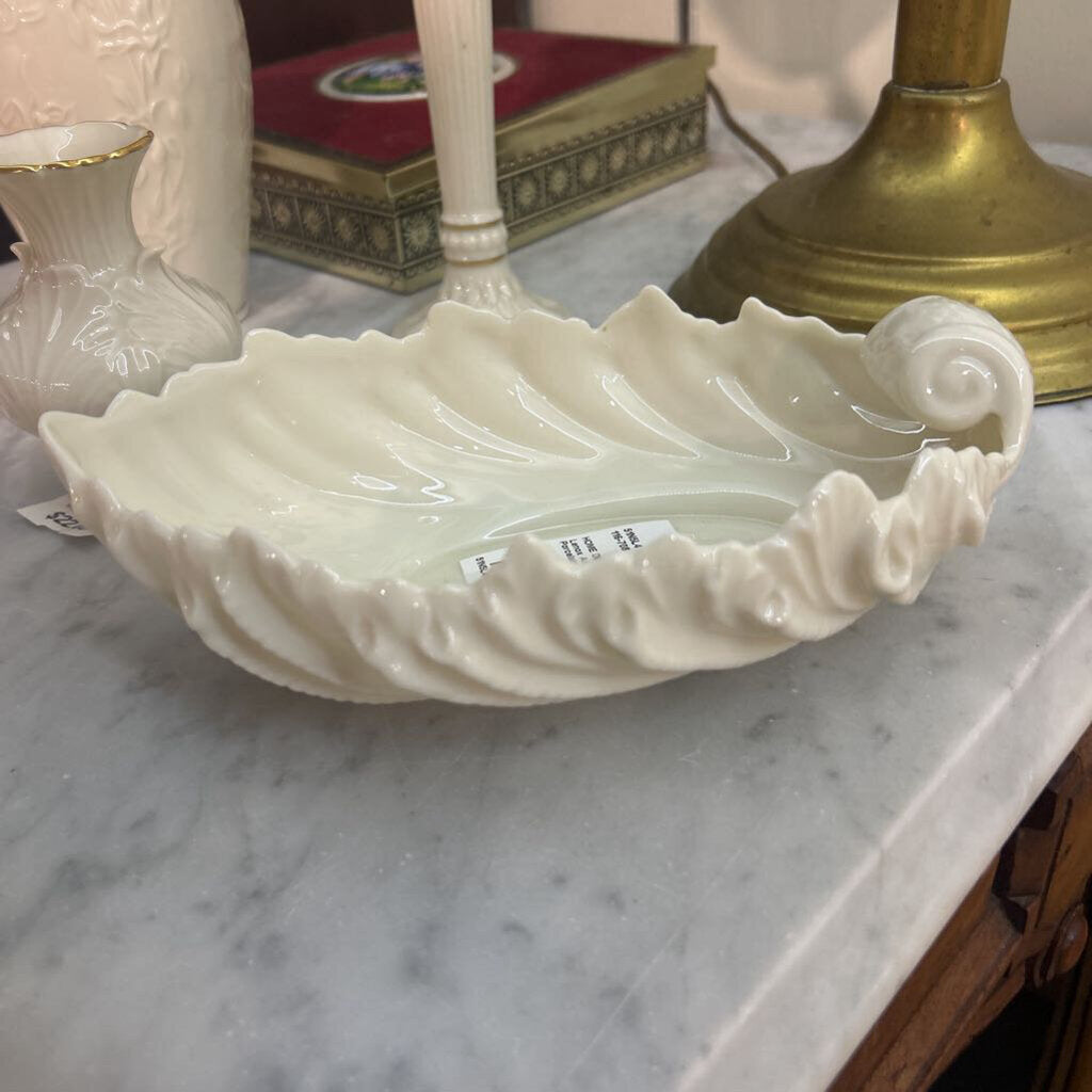 Lenox Acanthus Leaf Porcelain dish
