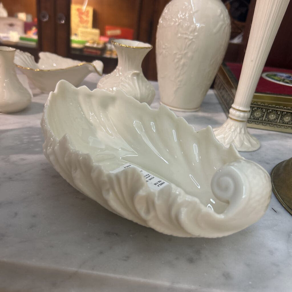 Lenox Acanthus Leaf Porcelain dish