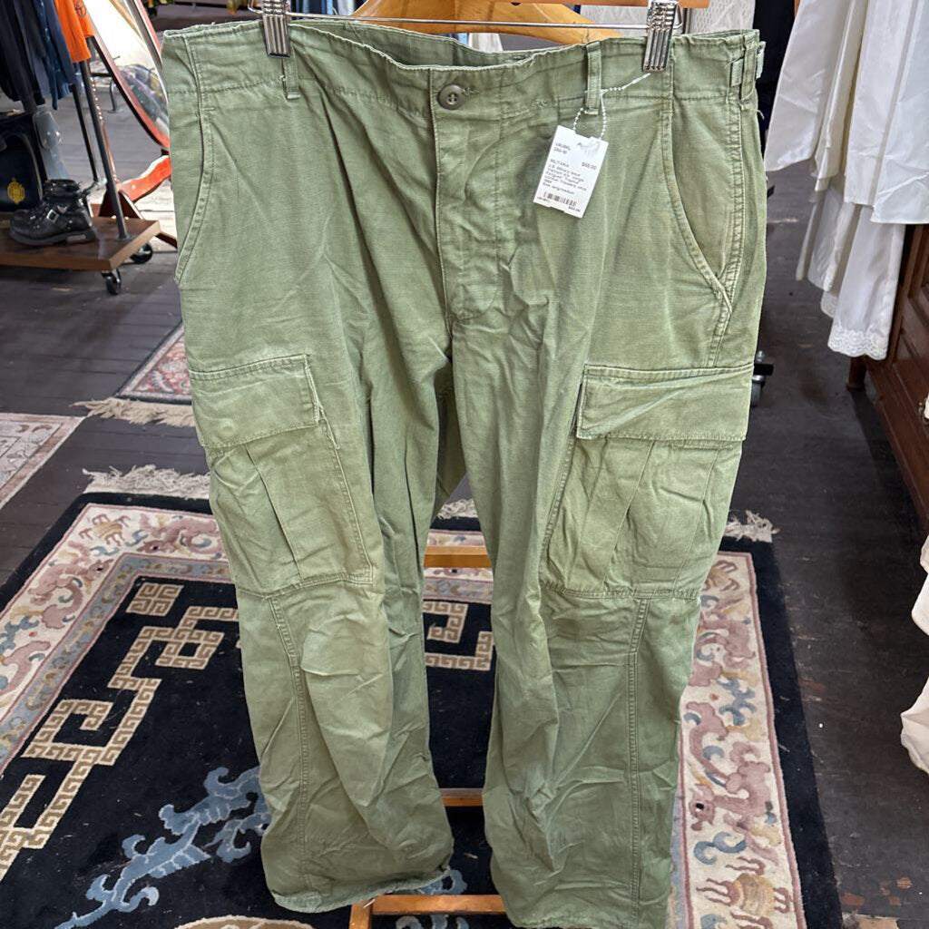 U.S. Military issue Vietnam era "Jungle Fatigues" Tropical combat Trousers; circa 1969