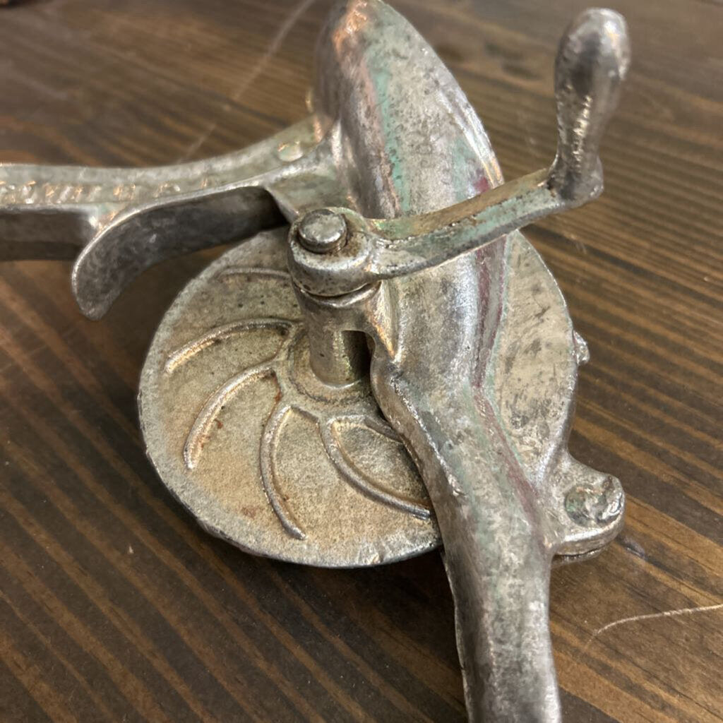 Chop-Rite No.16, Cherry Stoner (pitter), Manufactured in Pottstown, Pennsylvania, USA. c.1940s.