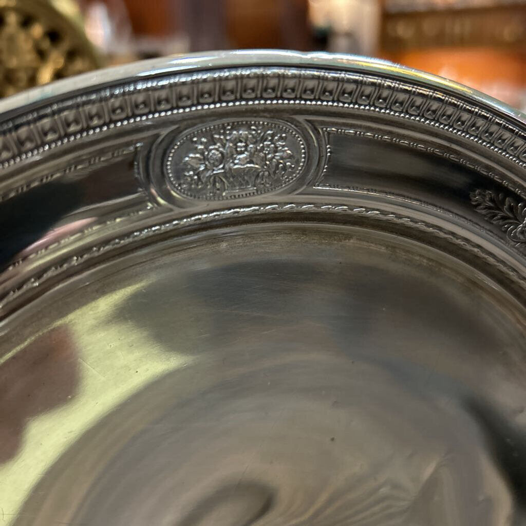 International Silver Co Sterling round pedestal dish