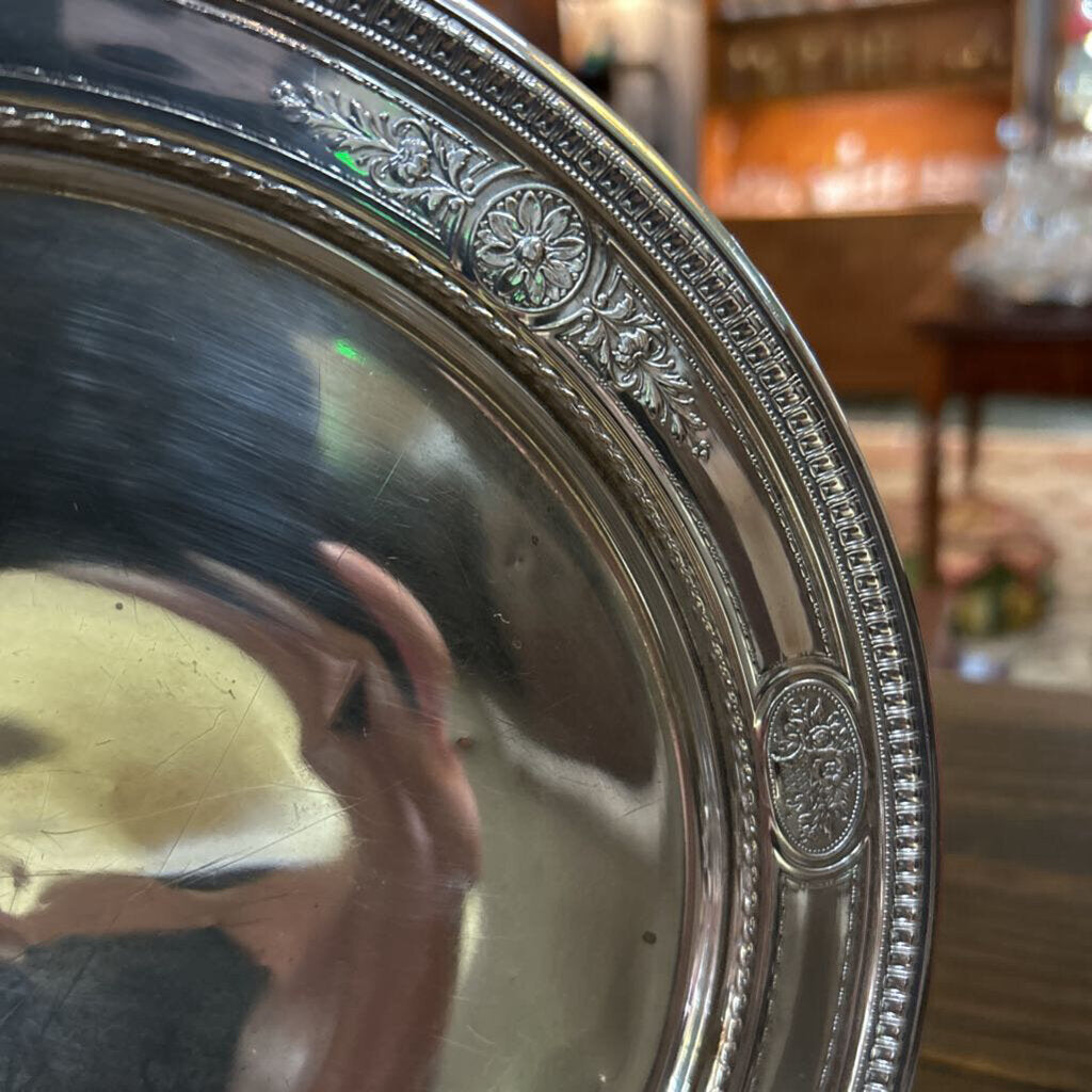 International Silver Co Sterling round pedestal dish
