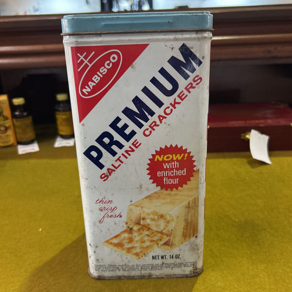1969 Nabisco Premium Saltine Crackers 14oz Metal tin. *as is*