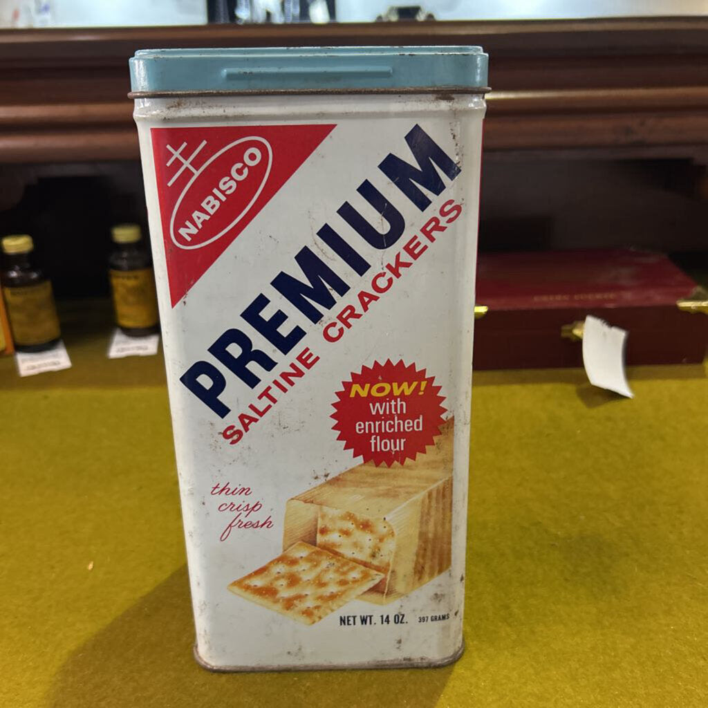 1969 Nabisco Premium Saltine Crackers 14oz Metal tin. *as is*