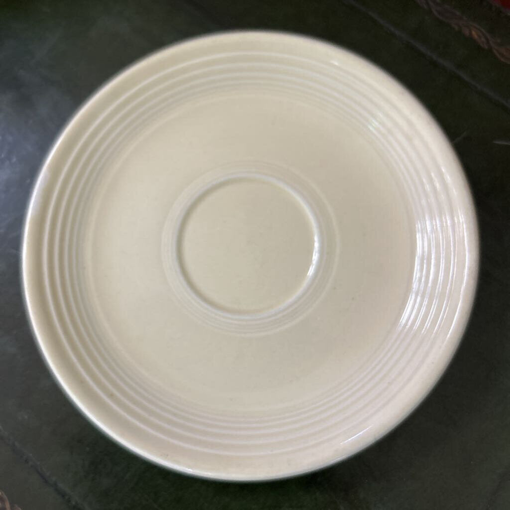 Vintage Fiesta Ware Old Ivory 6'' Saucer c.1936-1951 H.L.C USA.