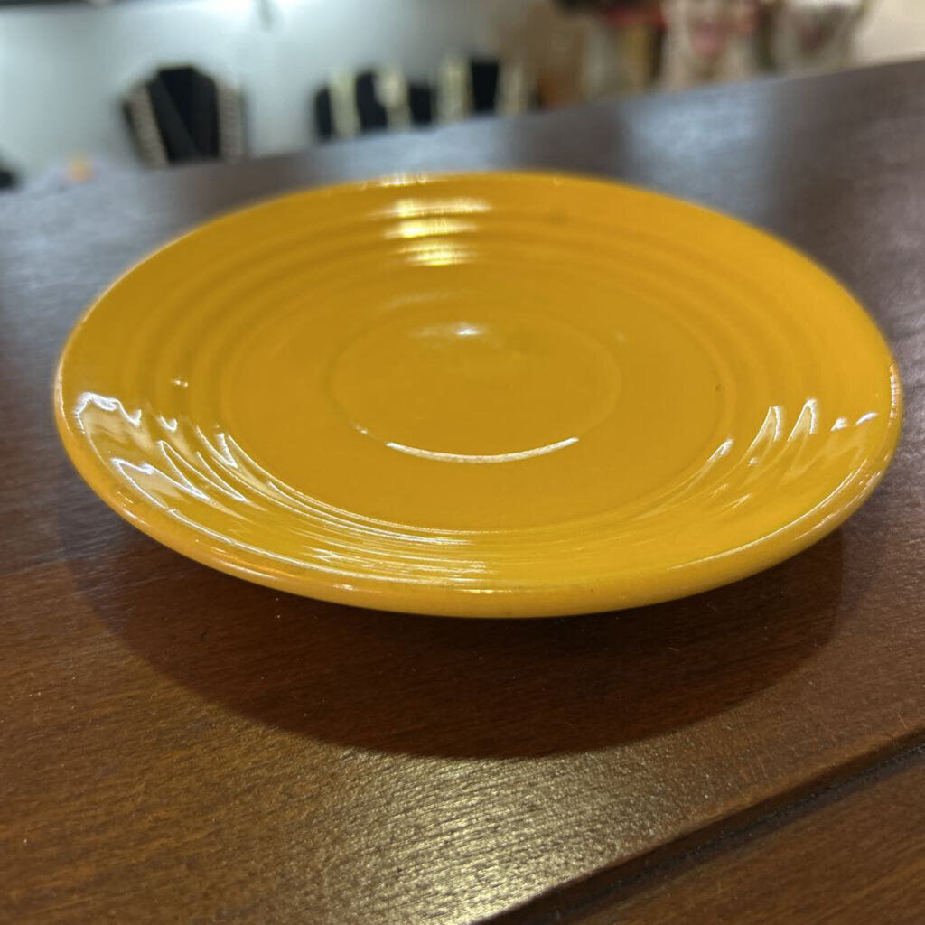 Bauer Pottery, Ring ware Design, Saucer, c.1940s