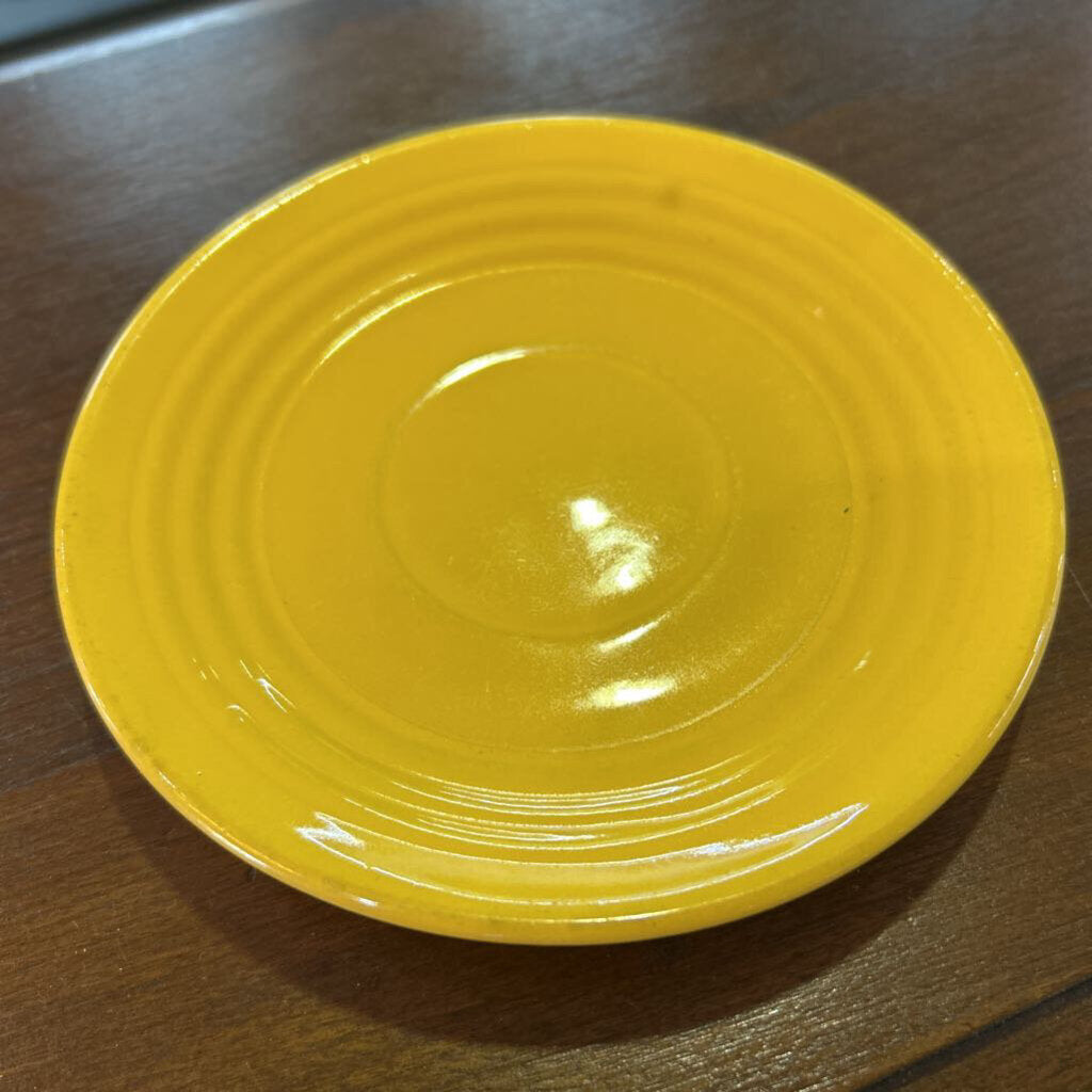 Bauer Pottery, Ring ware Design, Saucer, c.1940s