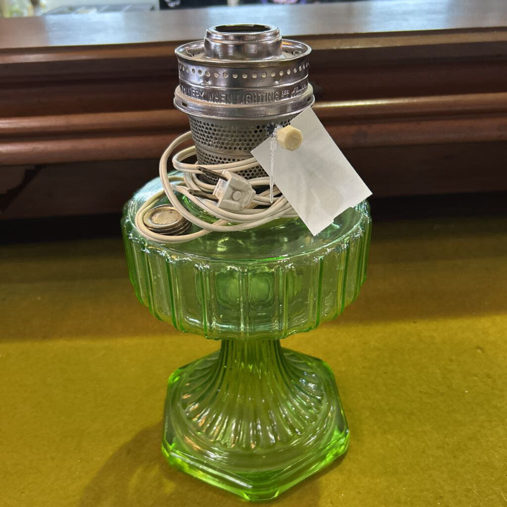 Aladdin Cathedral No.108 Kerosene Lamp, Ribbed Green Glass. c.1930s. (not working)