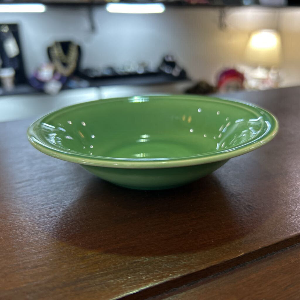 Edwin M, Knowls China Company, c.1940s, Ceramic Rimmed Bowls.