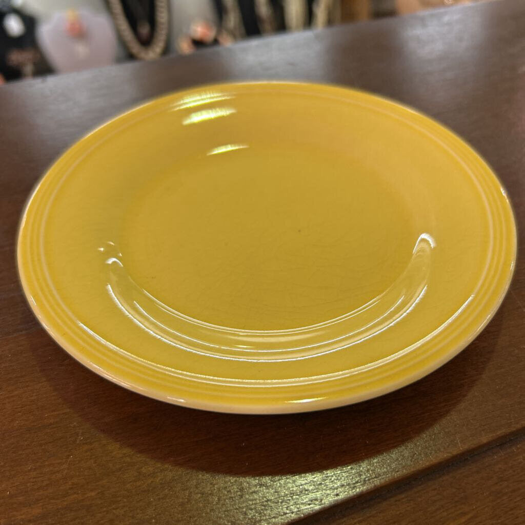 Edwin M. Knowles, c.1940 Bread/Salad Plate. *as is*