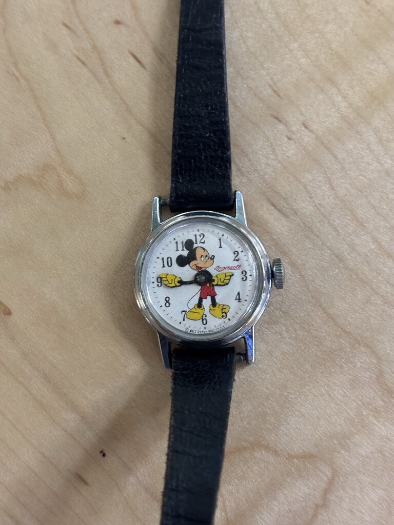 Ladies Vintage Micky Mouse Watch, Manual wind; circa 1950-60