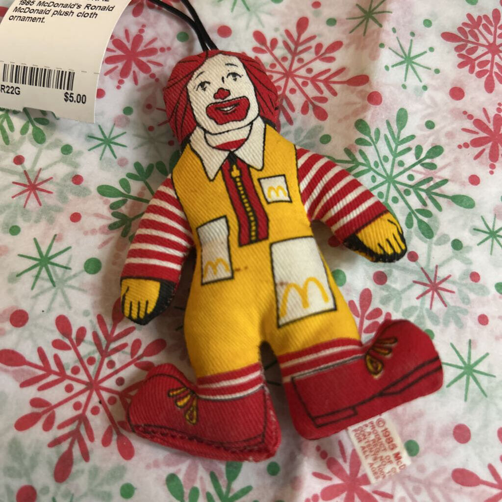1985 McDonald's Ronald McDonald plush cloth ornament.