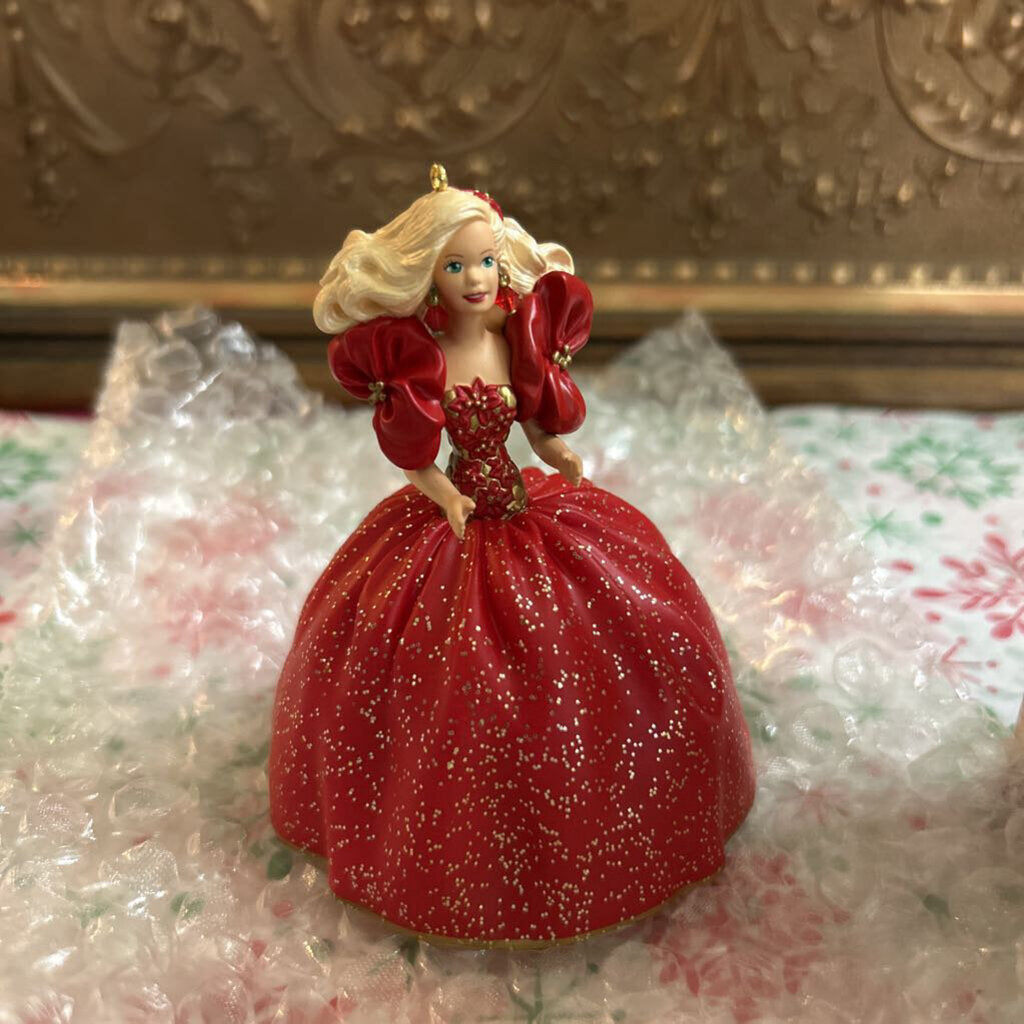 Hallmark Keepsake Ornament "Holiday Barbie" 1993