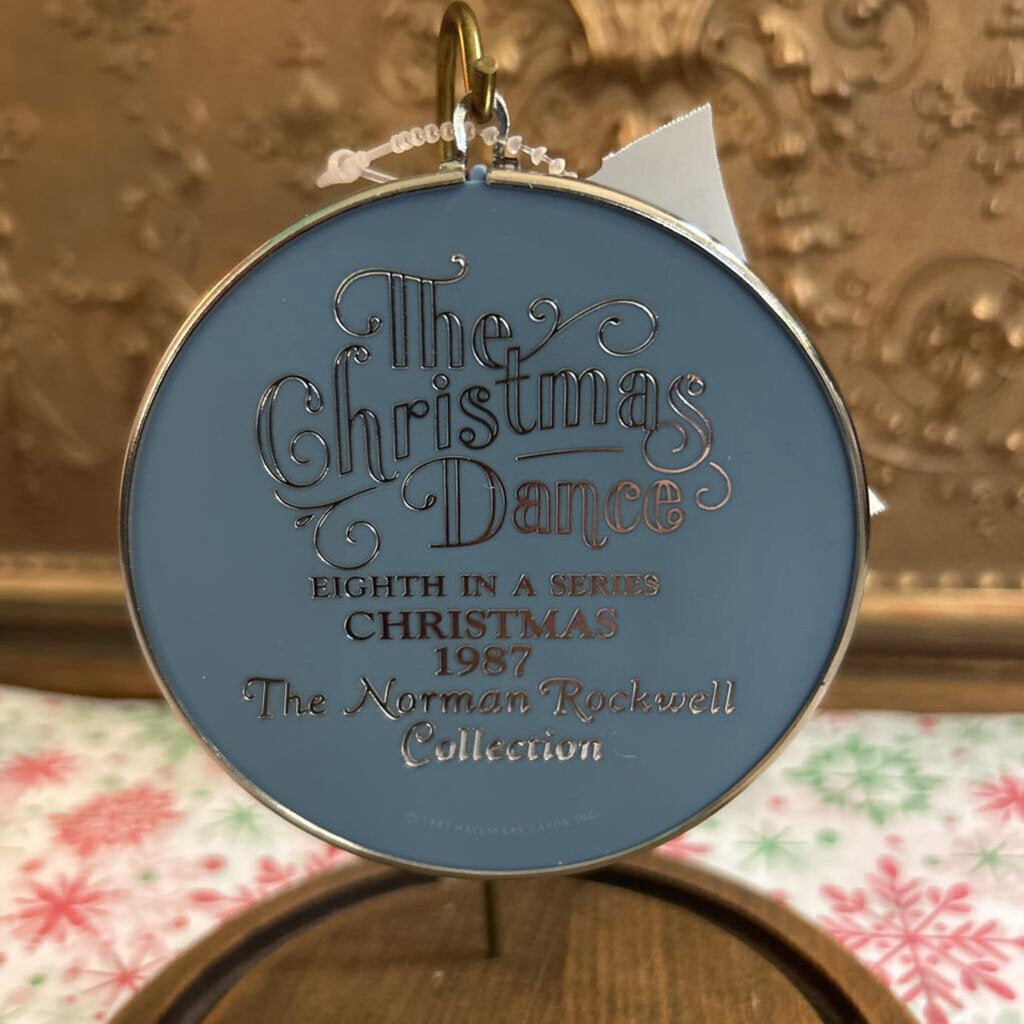 The Norman Rockwell Collection Cameo "The Christmas Dance"" 1987.