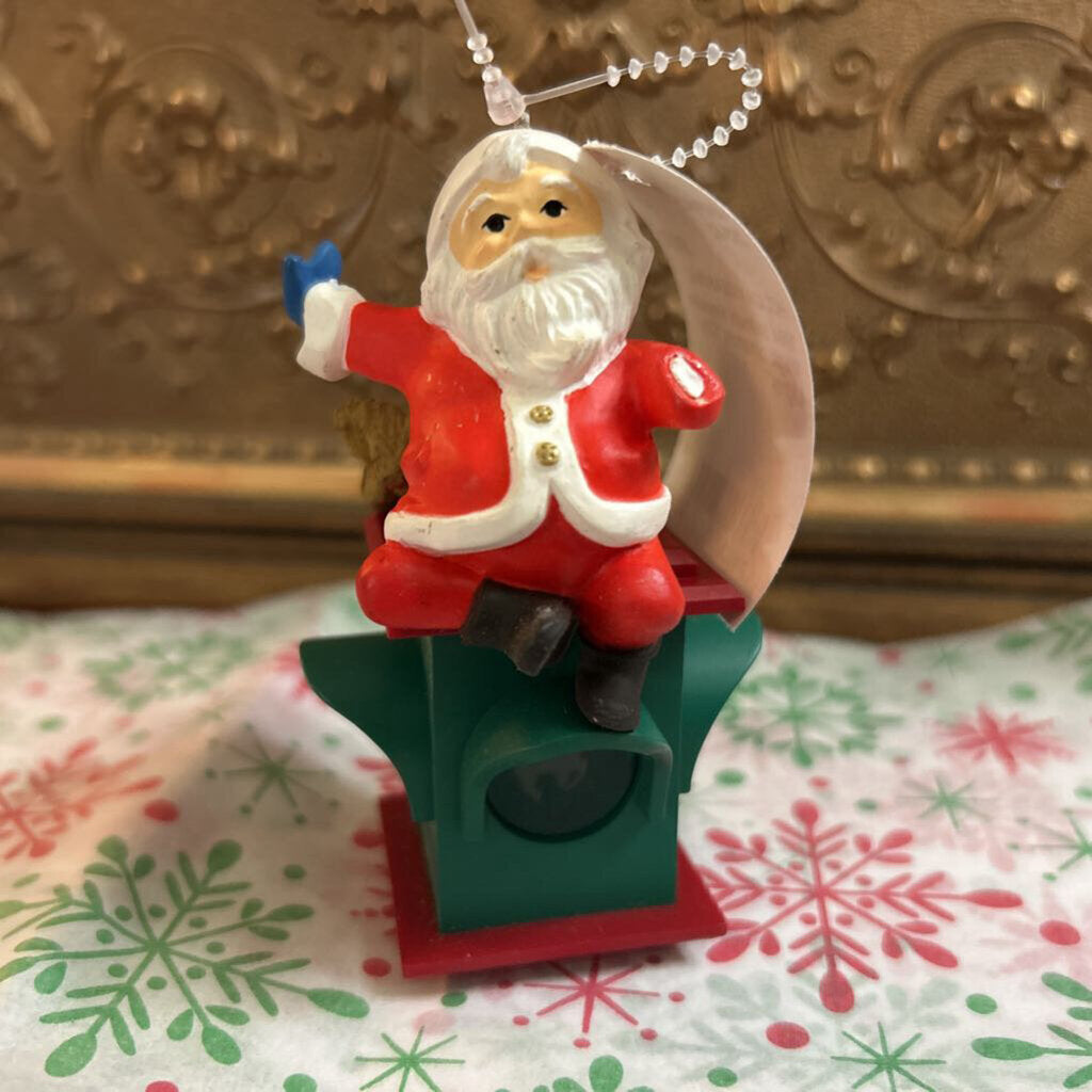 1984 Hallmark Keepsake Magic ornament "City Lights"