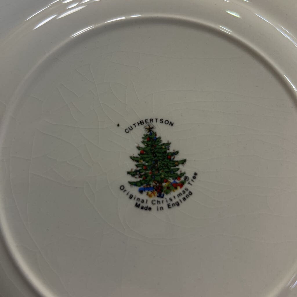 Vintage Cuthbertson Salad Plates, Made in England. Holiday tree with a start topper, gifts, green trim. set 2