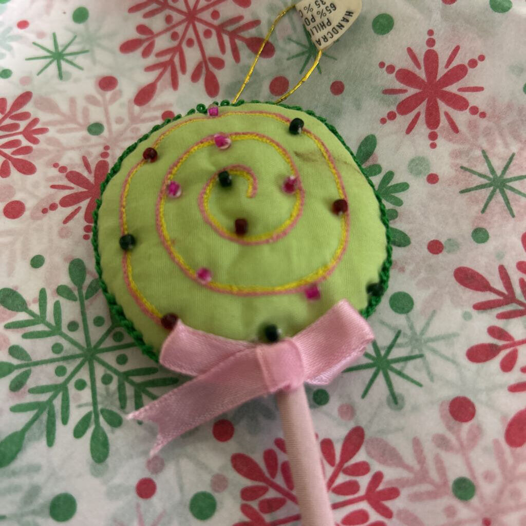 Fabric Swirl lollipop ornament, Green/Pink.