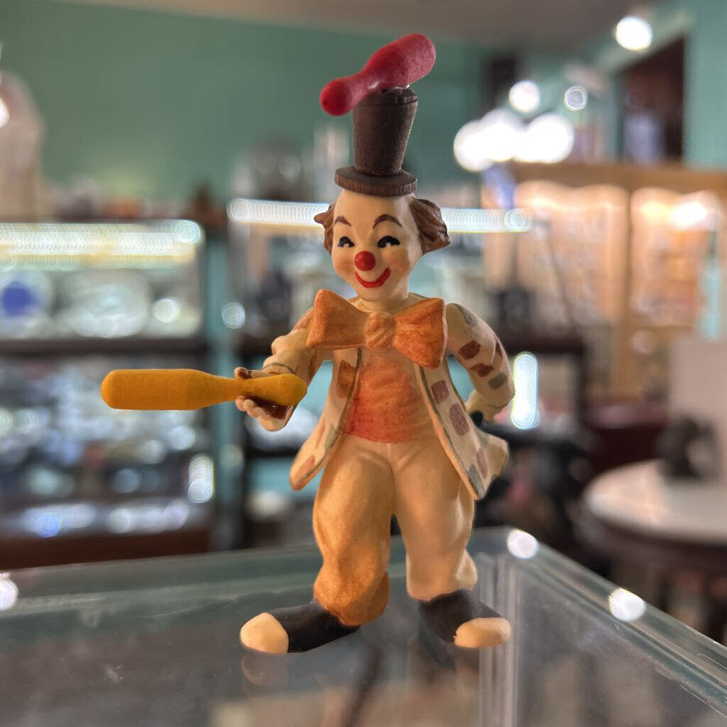 Anri Toriart wooden clown figurine, c.1980s. - The Serenade