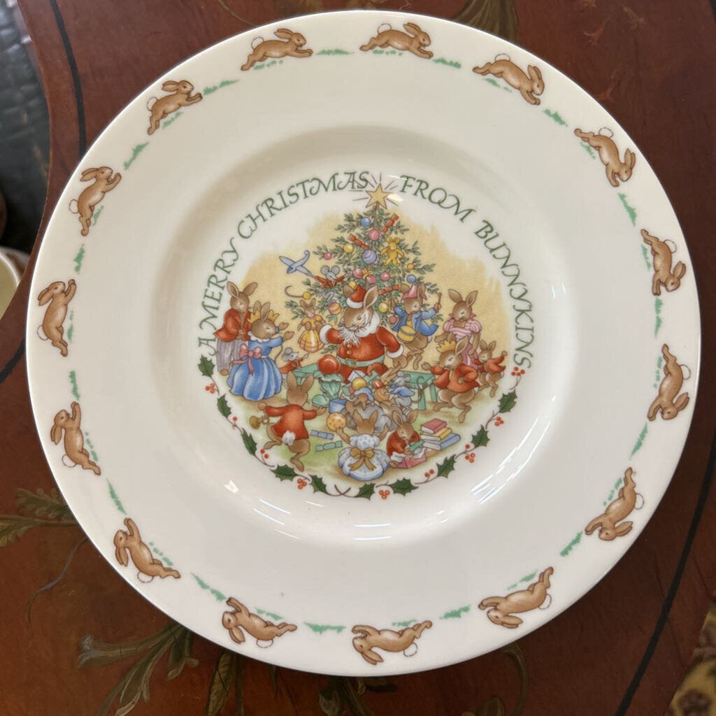 Royal Doulton Bunnykins Christmas Plate "A Merry Christmas From Bunnykins"