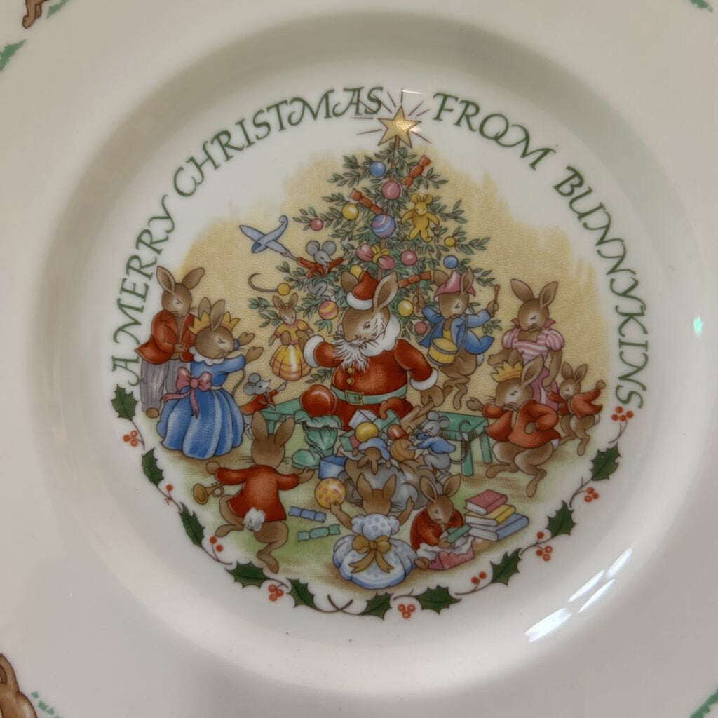 Royal Doulton Bunnykins Christmas Plate "A Merry Christmas From Bunnykins"
