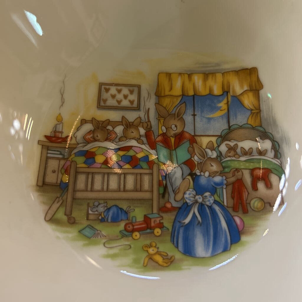 Royal Doulton Bunnykins collection, Oatmeal Cereal Bowl "Nursery/Sleepy time"