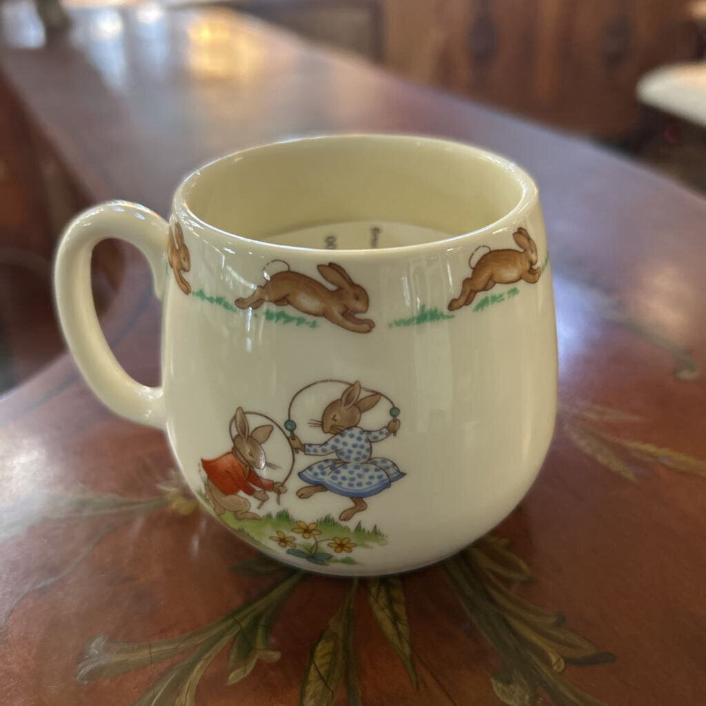 Royal Doulton Bunnykins collection mug 1-Handled. "Skipping jump rope"
