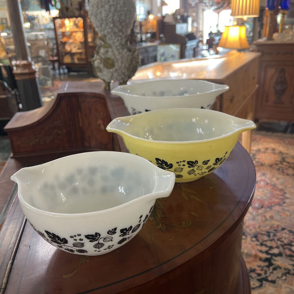 Gooseberry Cinderella Mixing Bowl Set