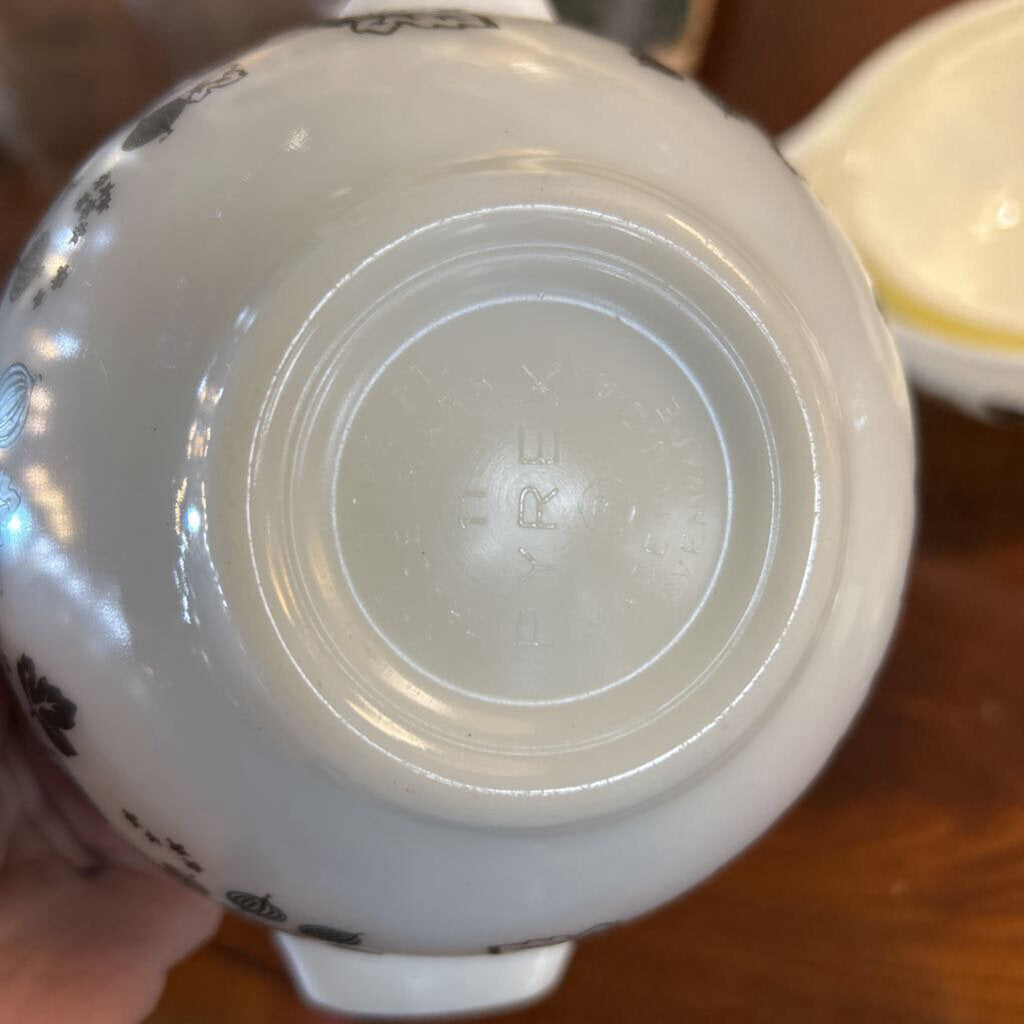 Gooseberry Cinderella Mixing Bowl Set