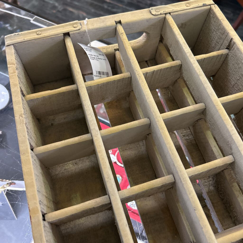 Vintage 24-Bottle Soda Crate Tray.