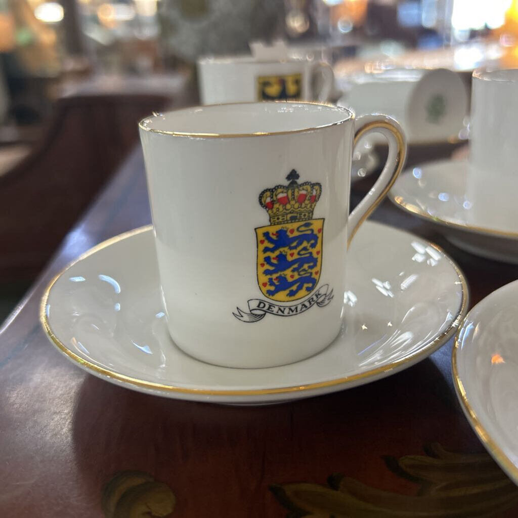 Tuscan Fine English Bone China Espresso Demitasse Cup Saucer, Set 7, 1 extra Saucer. German Coat of Arms.