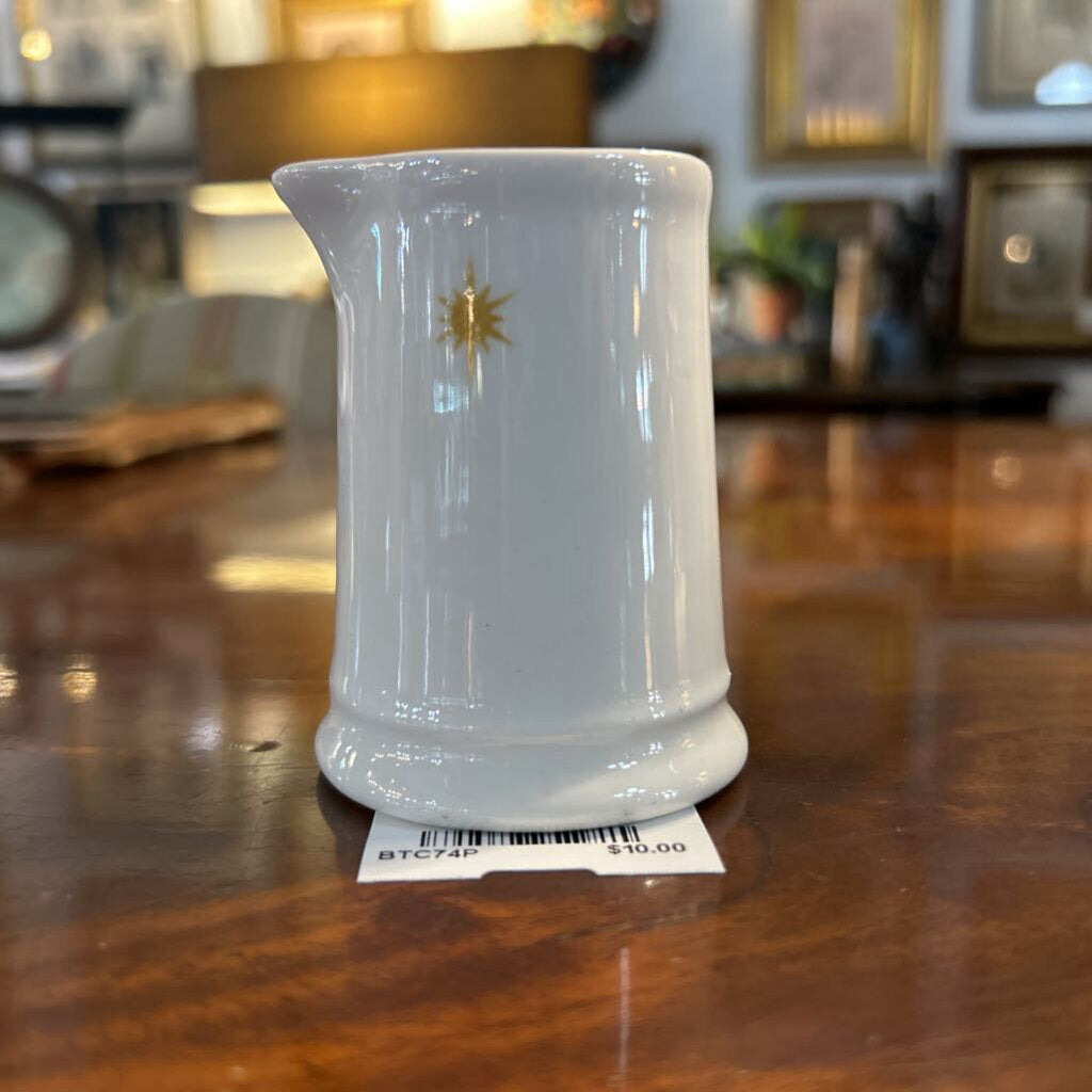 Vintage 1972 Homer Laughlin Best China Restaurant Ware Mini Creamer Pitcher Gold Star.