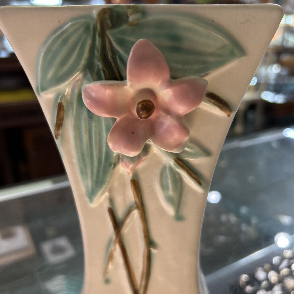 1946 McCoy Pottery "Blossom Time" vase.
