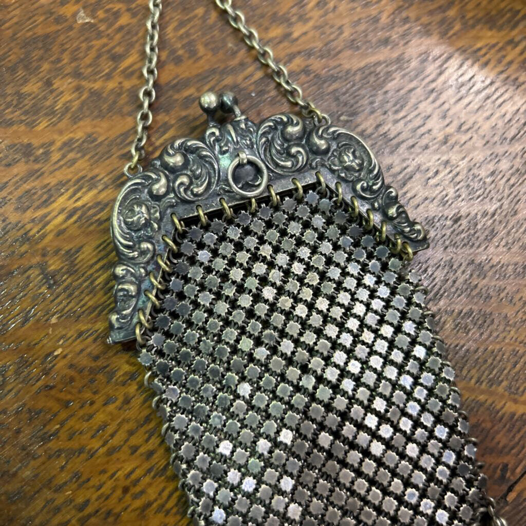 Antique Art Nouveau German Silver Mesh Ring-Top Dance Purse c.1890-1910.