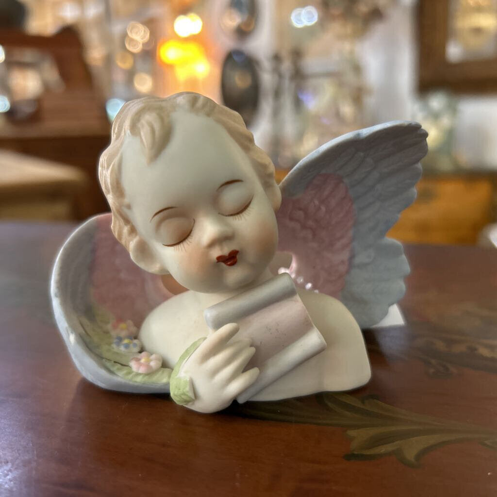 Vintage Lamore China Bisque Cherub Angel Figurine 432, Occupied Japan c.1940s.