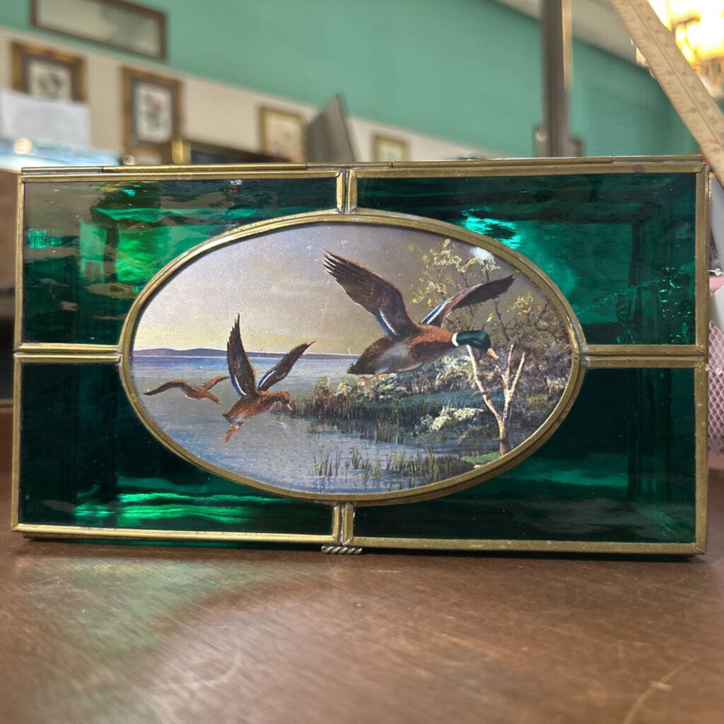 Vintage Via Vermont Emerald Green Stained Glass Brass Trinket/Jewelry Box Mallard Ducks, Mirror inside, c.1970s.