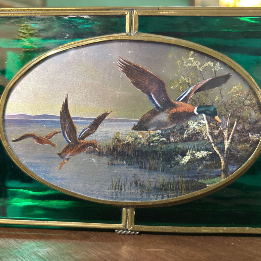 Vintage Via Vermont Emerald Green Stained Glass Brass Trinket/Jewelry Box Mallard Ducks, Mirror inside, c.1970s.